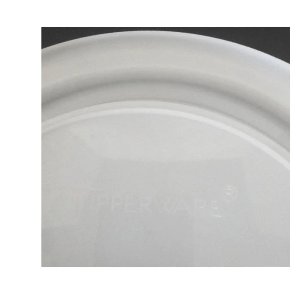 Tupperware Round Cake Taker Pie Carrier Translucent White 12.5 Inch Base Lid